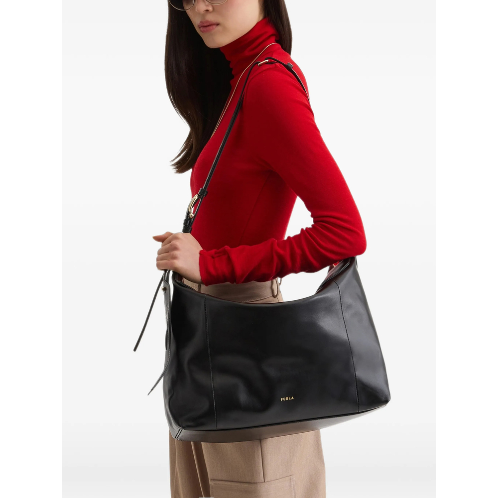 Ginevra Shoulder Bag