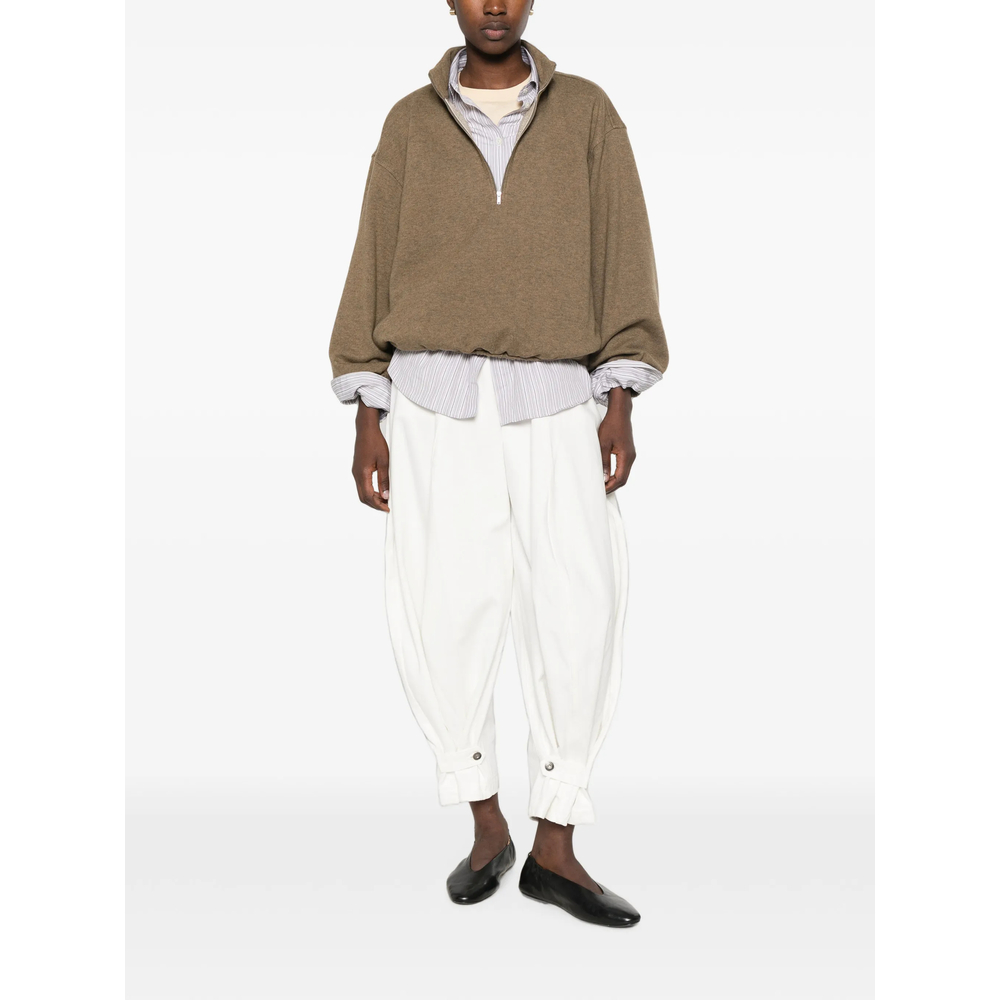 Buttoned-Cuff Pleated Jeans