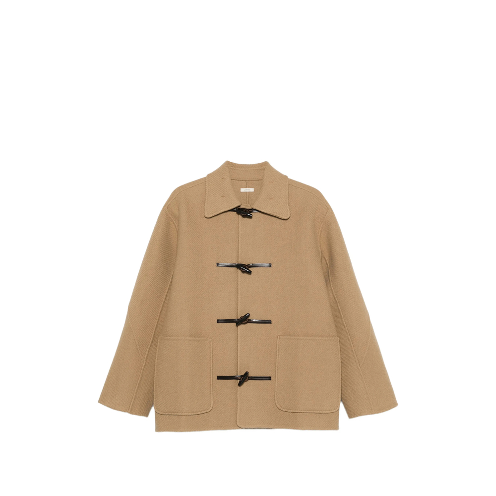 Toggle-Fastening Coat