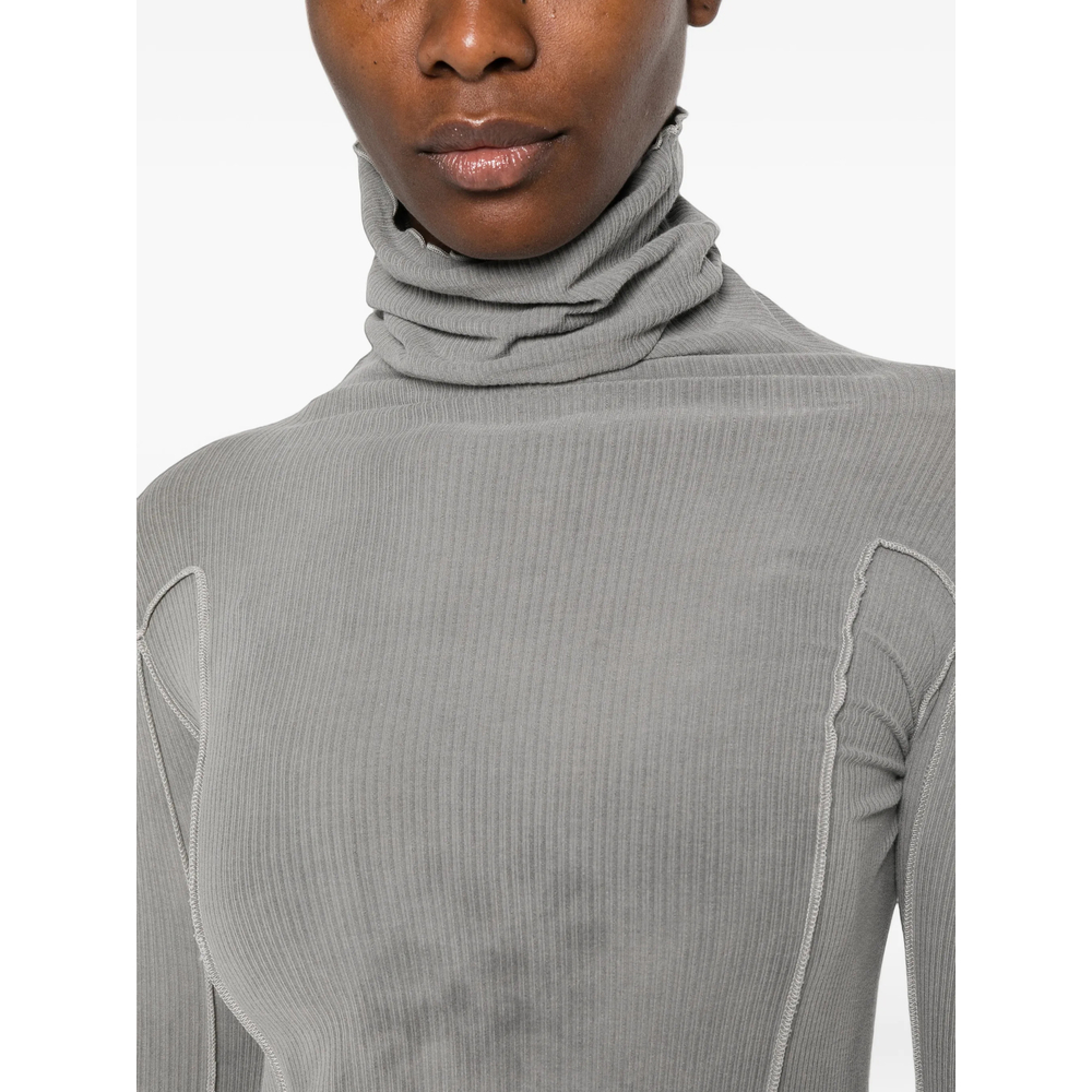 Ribbed Exposed-Seam Top