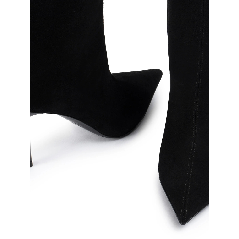Bella Pointed-Toe Boots