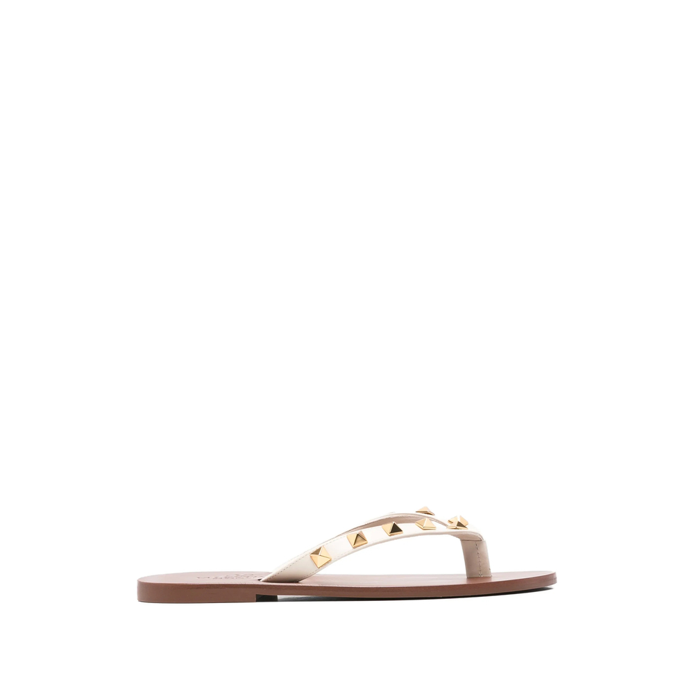 Garavani Rockstud Calfskin Thong Sandals