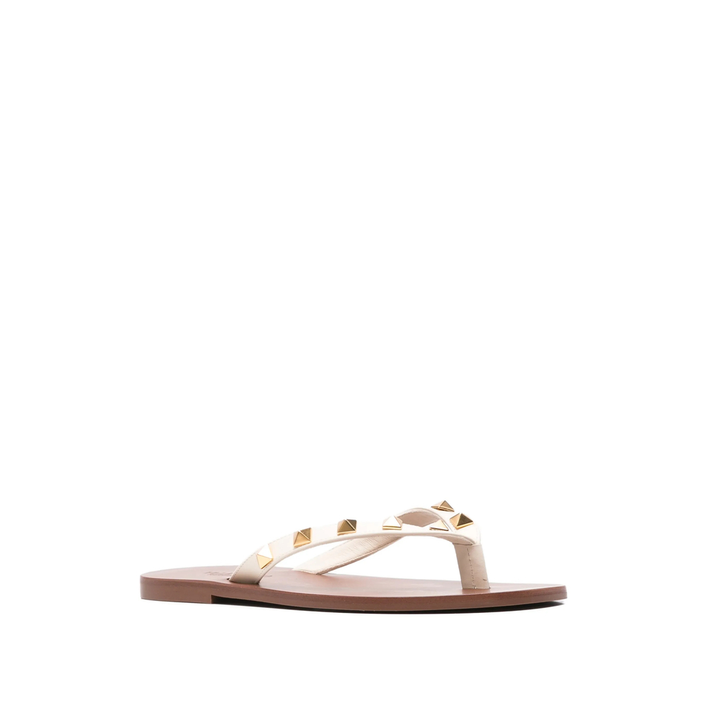 Garavani Rockstud Calfskin Thong Sandals