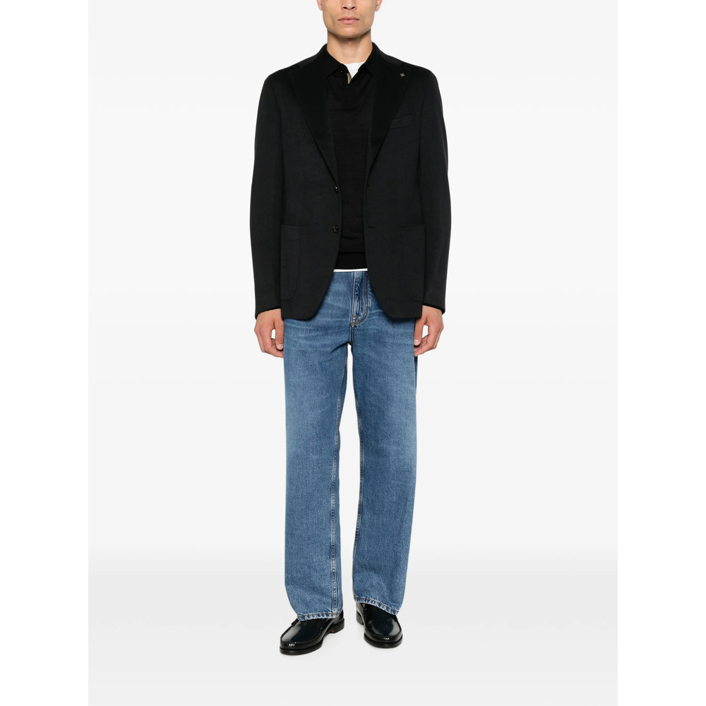 Single-Breasted Buttoned Blazer