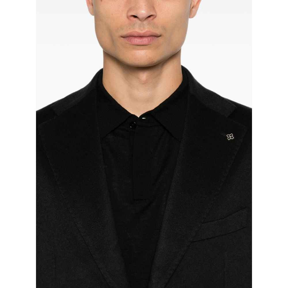 Single-Breasted Buttoned Blazer