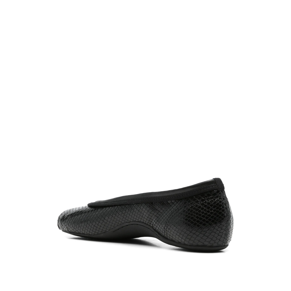 Round-Toe Snake-Effect Ballet Flats