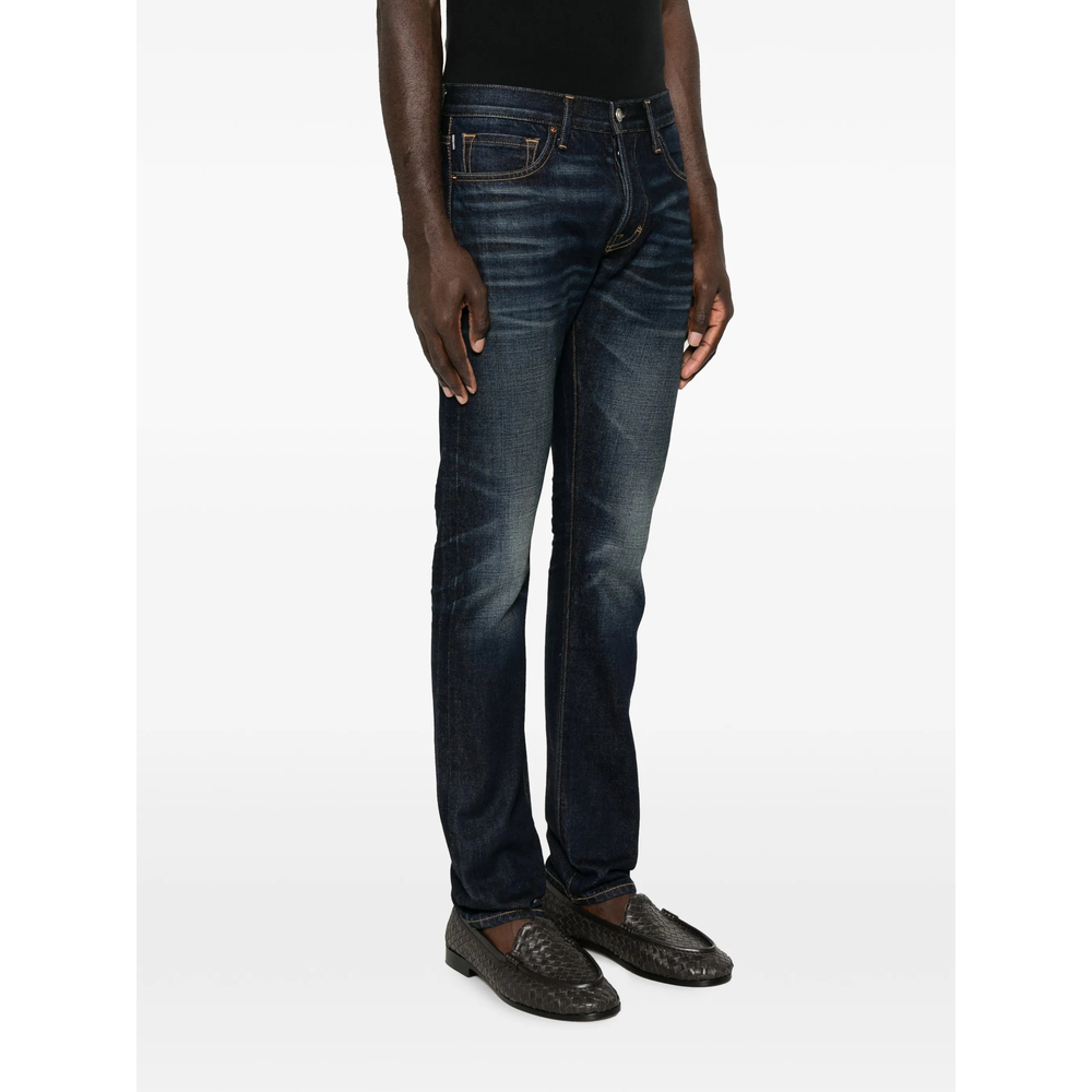 Belt-Loop Logo-Patch Jeans