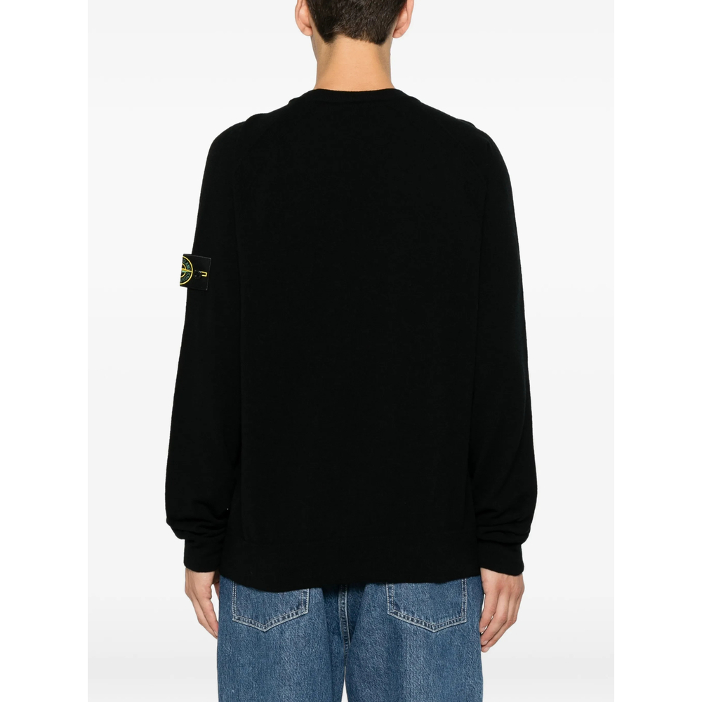 Raglan-Sleeves Sweater