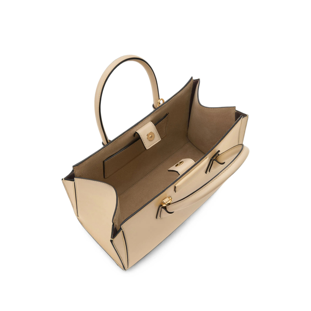 Small Antigona Catchall Bag In Shiny Grained Leather