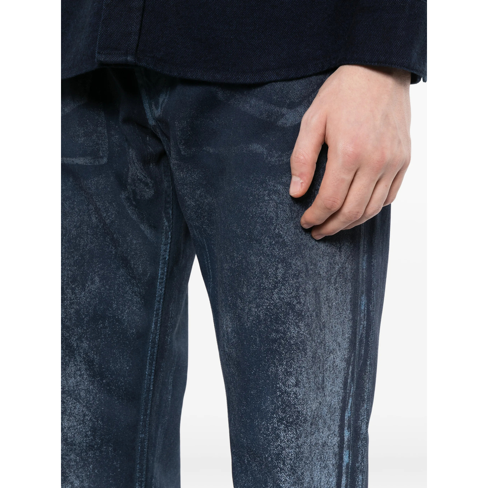 Hand-Sprayed Reflective Light Bull Jeans