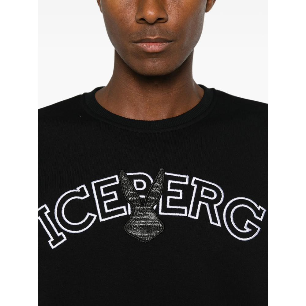 Logo-Embroidered Sweatshirt