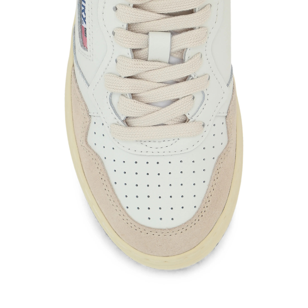 Medalist Low Sneakers