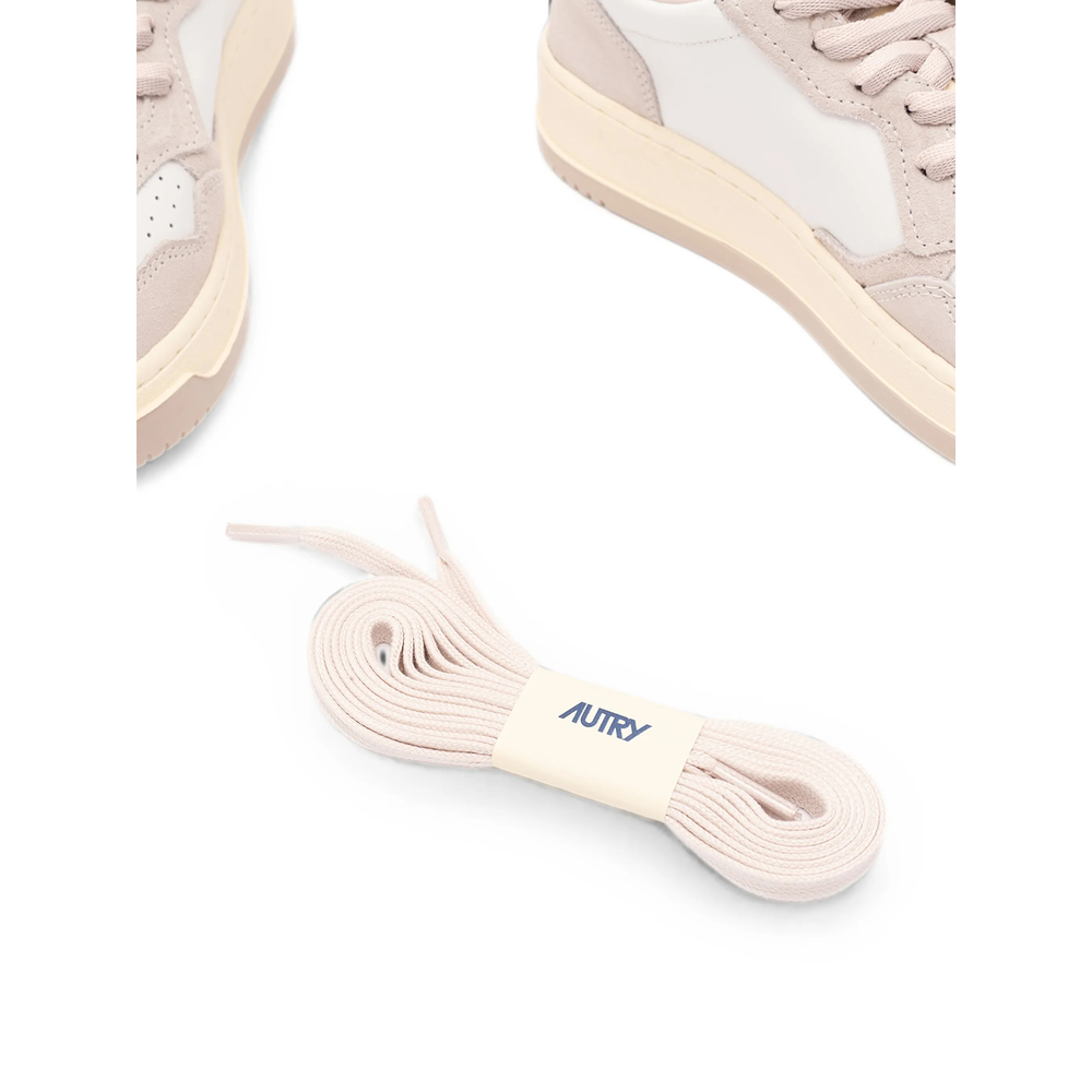 Medalist Low Sneakers