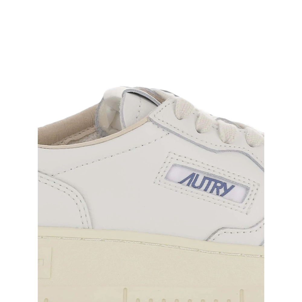 Medalist Low Sneakers
