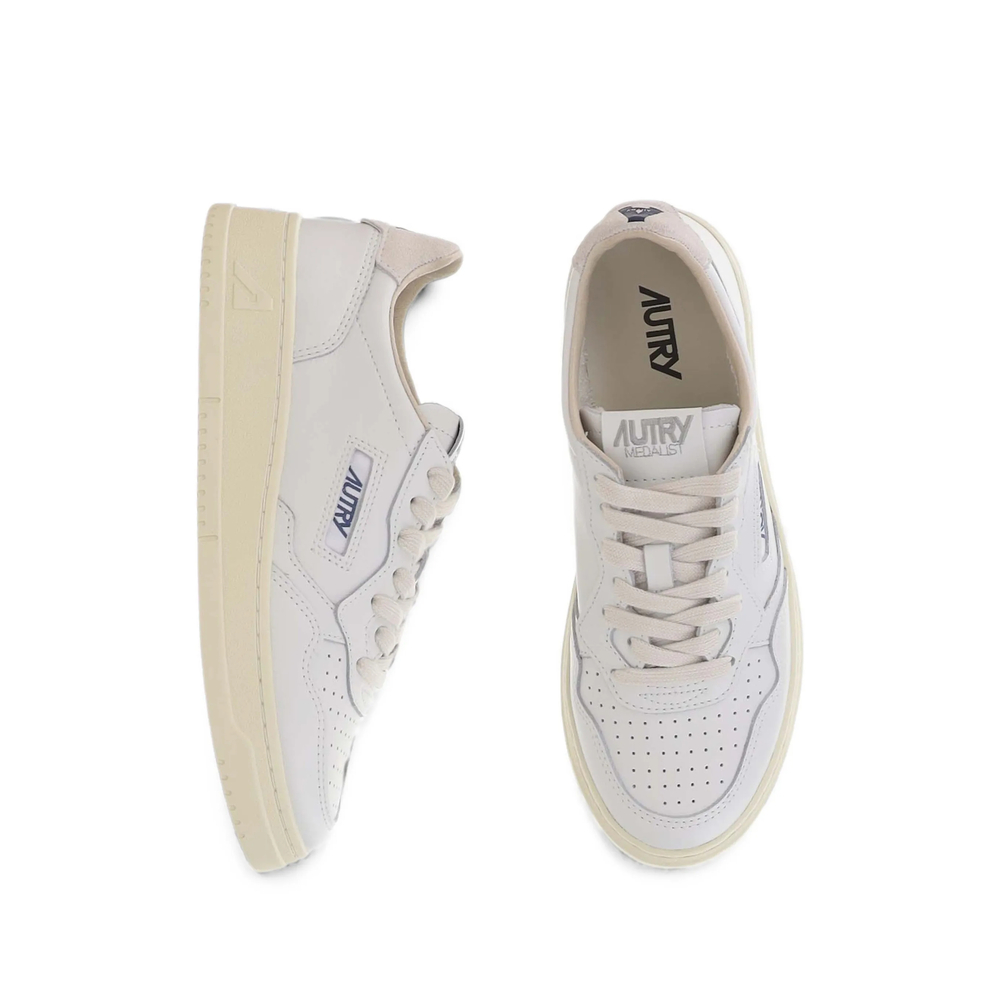 Medalist Low Sneakers