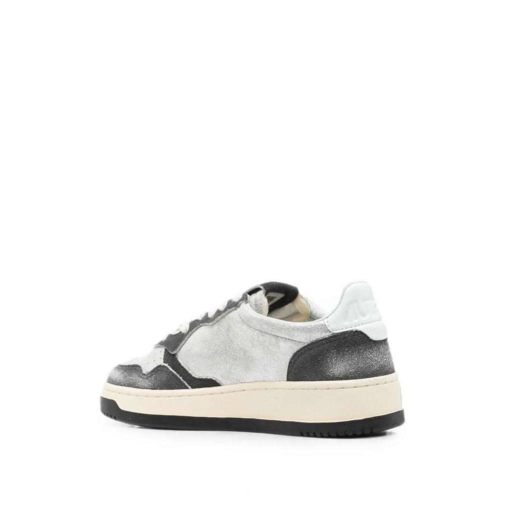 Medalist Sneakers