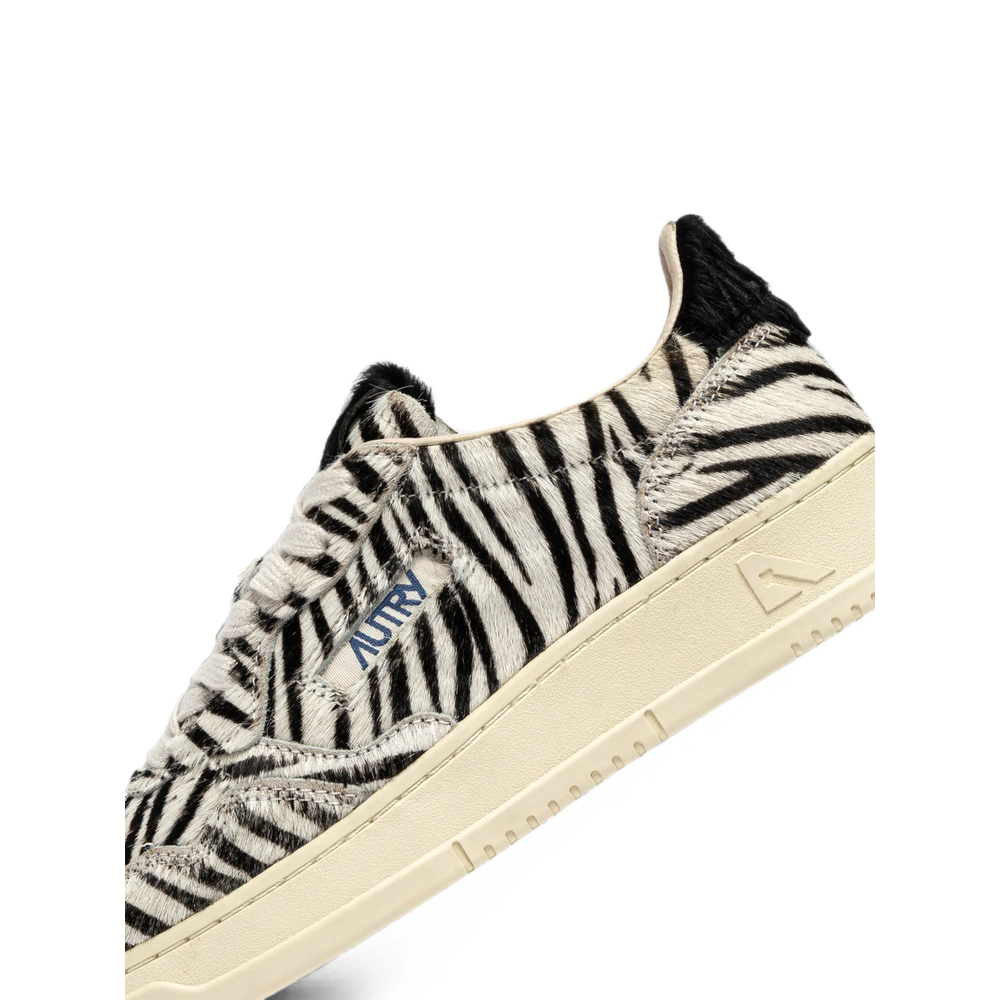 Medalist Low Sneakers