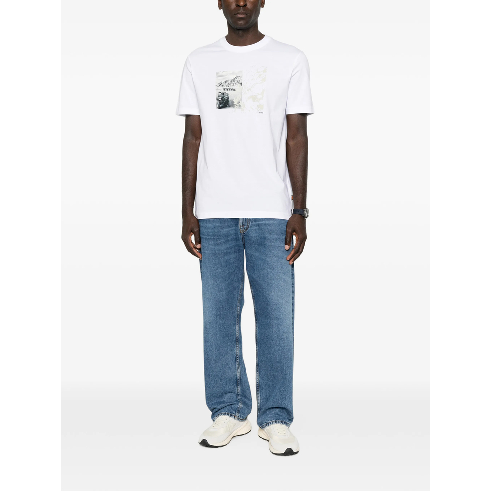 Graphic-Print T-Shirt