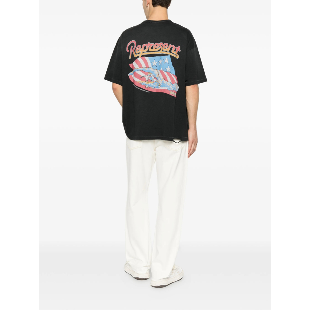 Graphic-Print Chest-Pocket T-Shirt