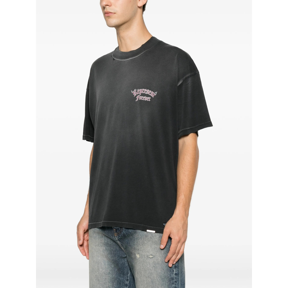Graphic-Print T-Shirt
