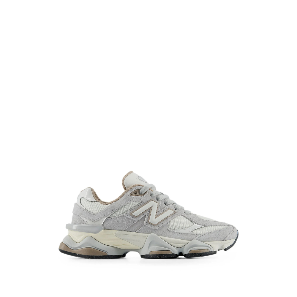 New Balance 9060 Low-top Sneakers