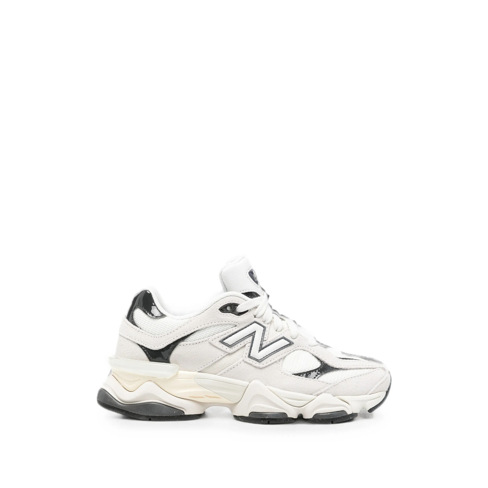 New Balance 9060 Sneakers