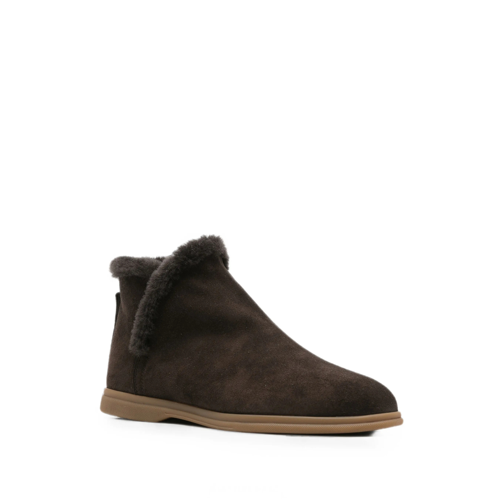 Cora Round-Toe Boots