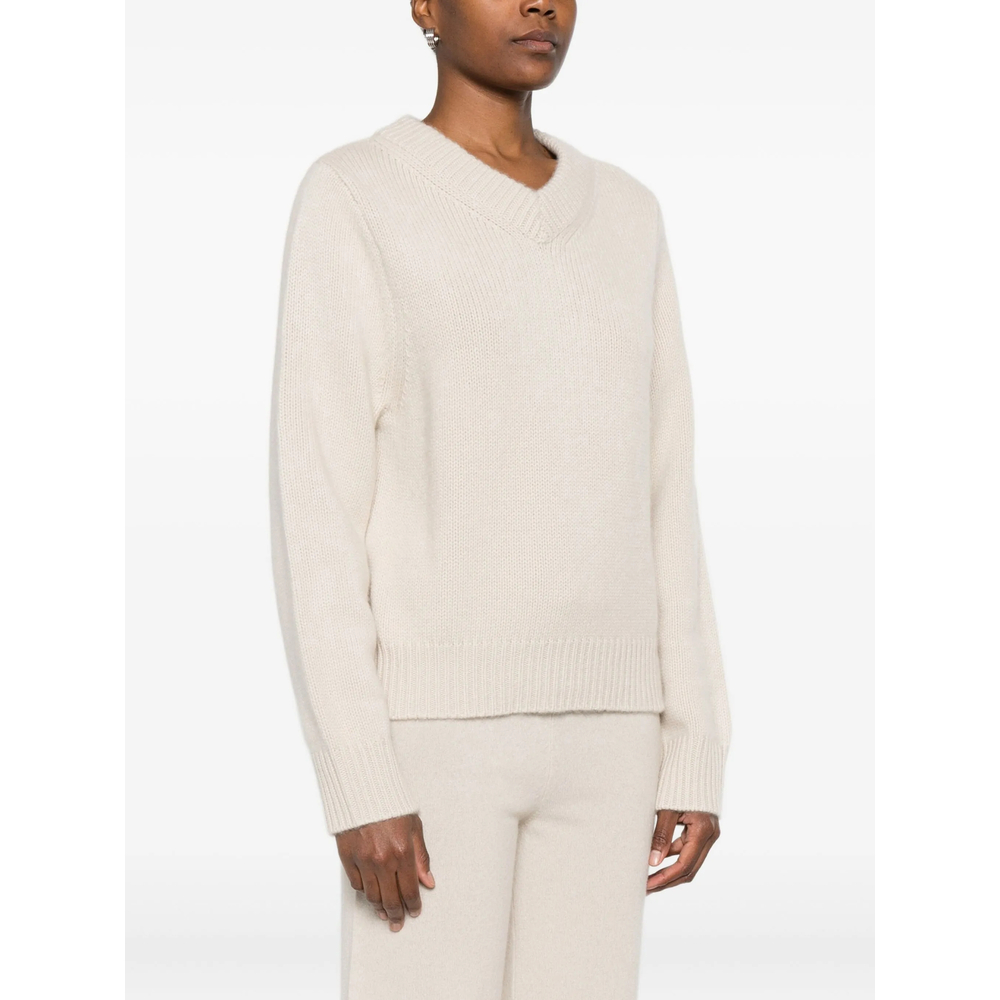 Knit Chunky V Neck
