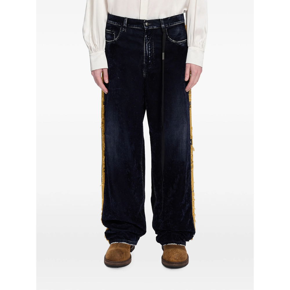 Wide-Leg Jeans