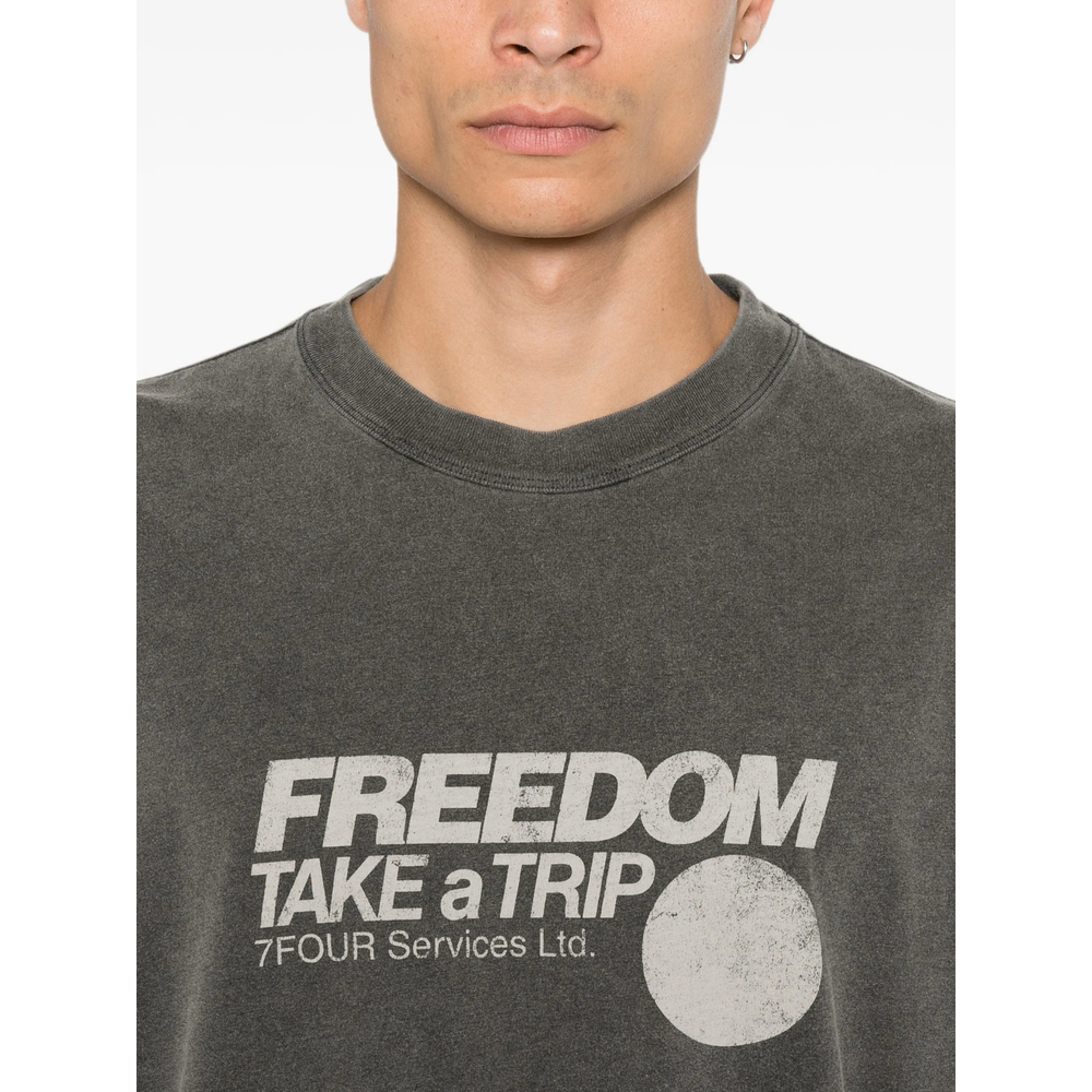 Graphic-Print Crew-Neck T-Shirt