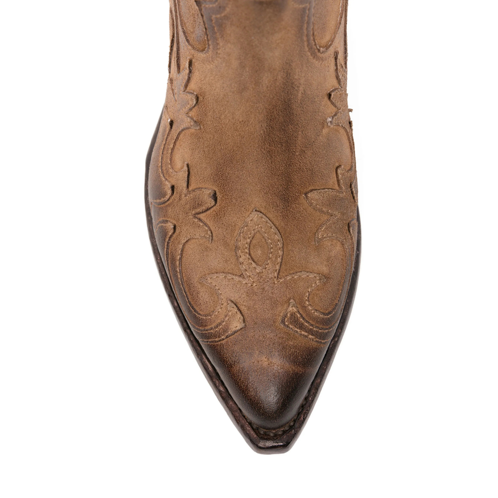 Embroidered Western-Style Boots