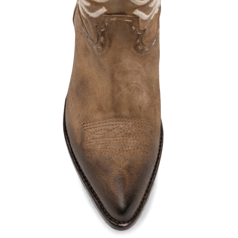 Leon Embroidered-Design Boots