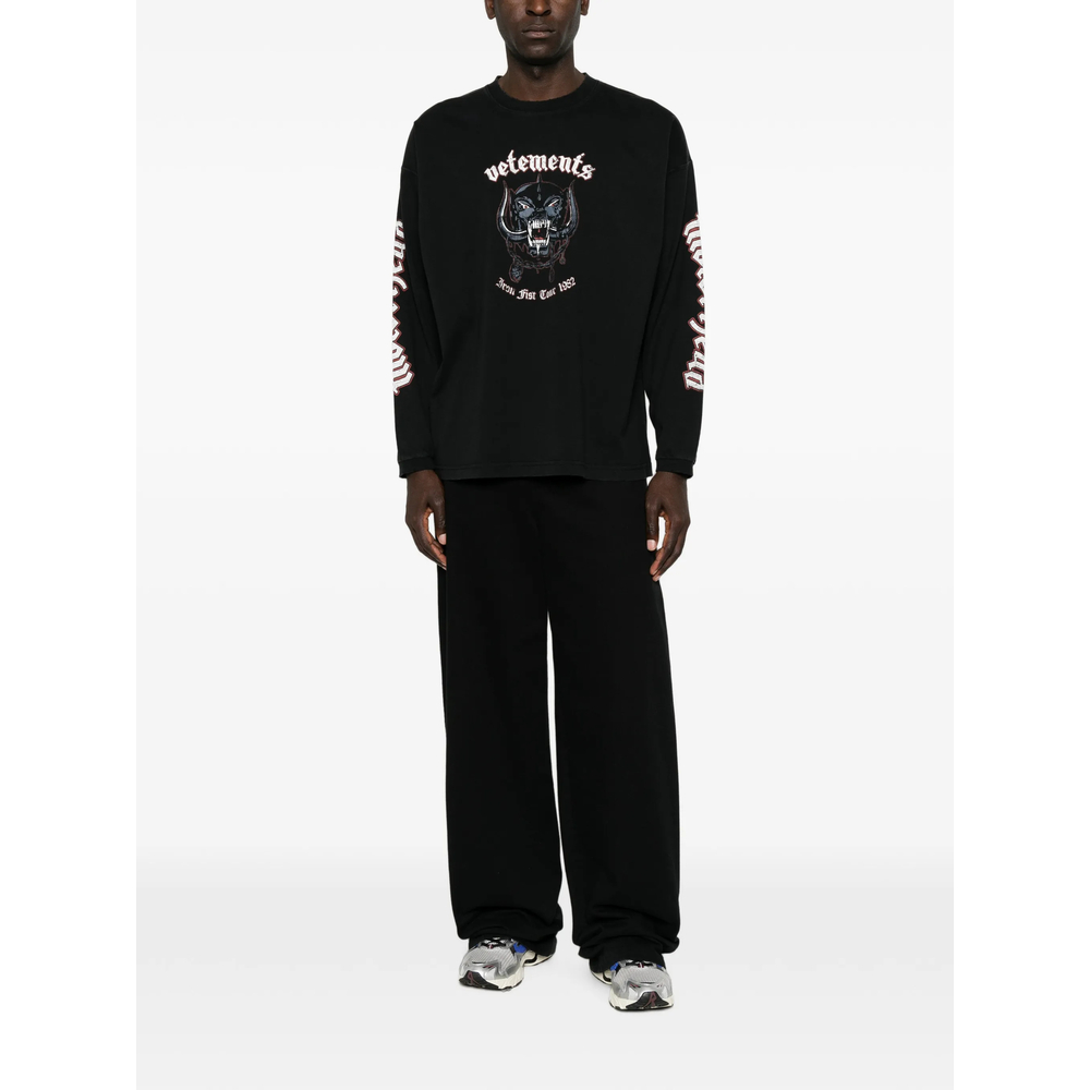 Graphic-Print Long-Sleeve T-Shirt