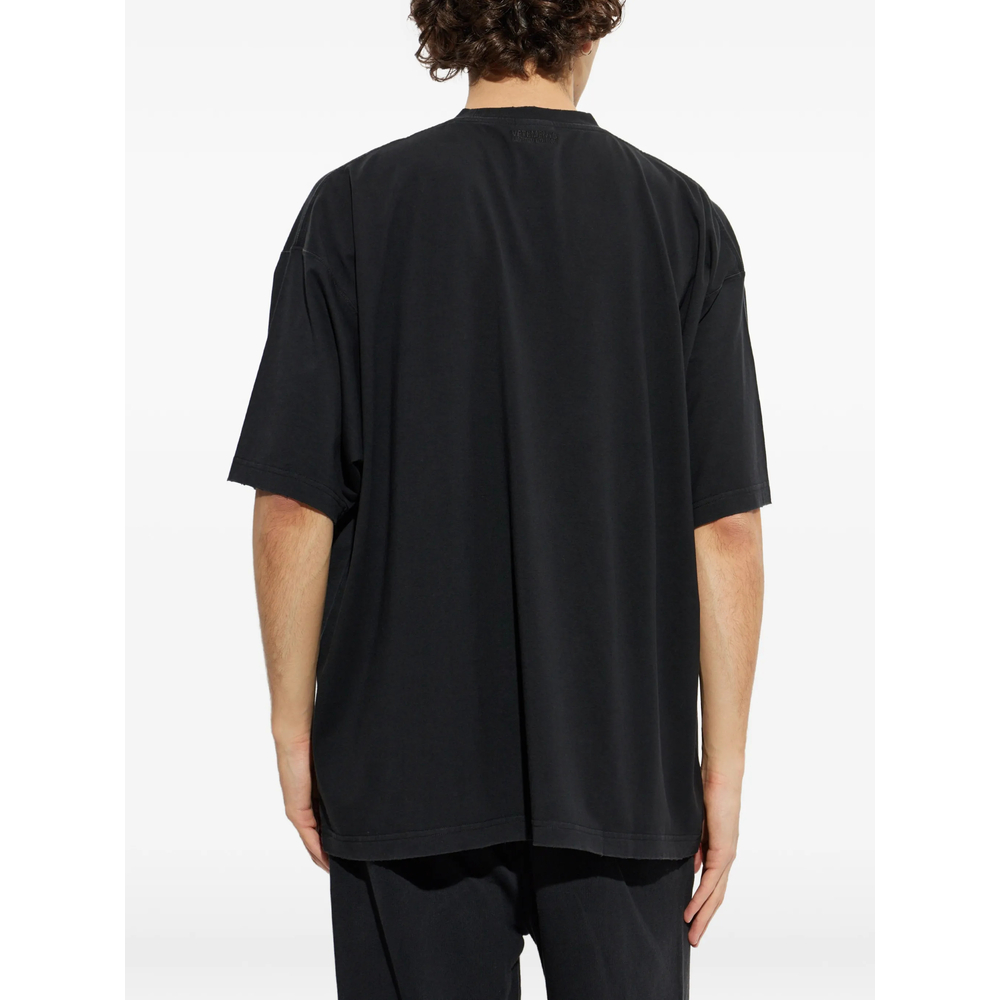 Graphic-Print T-Shirt