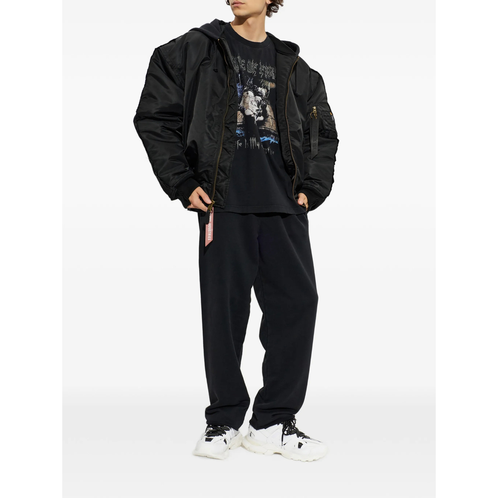 Graphic-Print Long-Sleeve T-Shirt