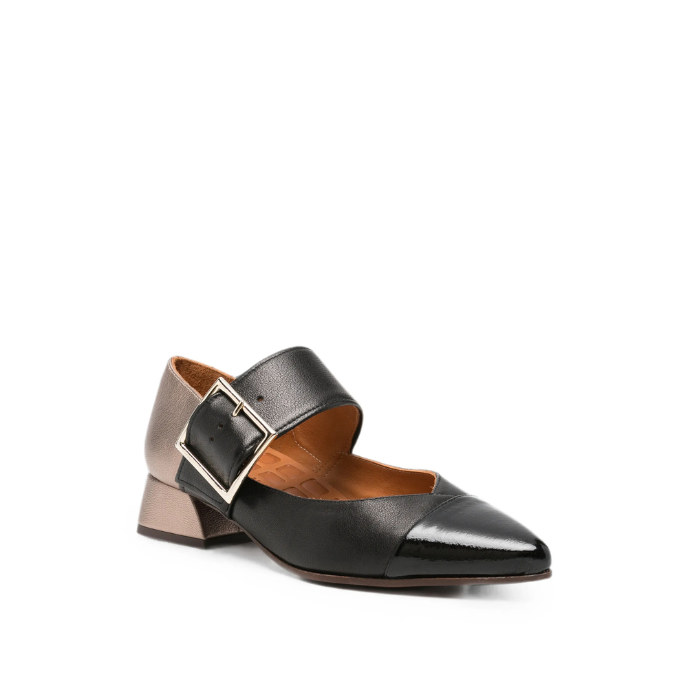 Hebas Buckle-Fastening Pointed-Toe Pumps
