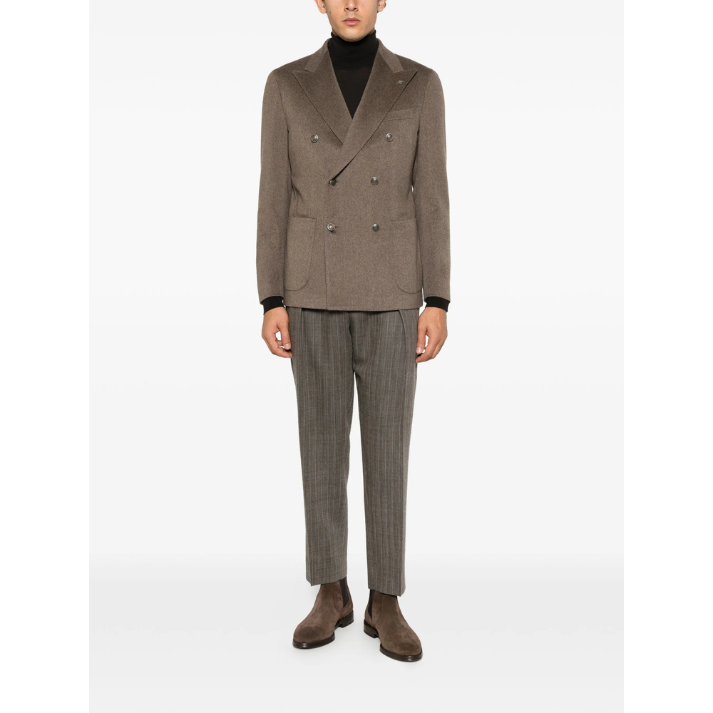 Double-Breasted Peak-Lapels Blazer