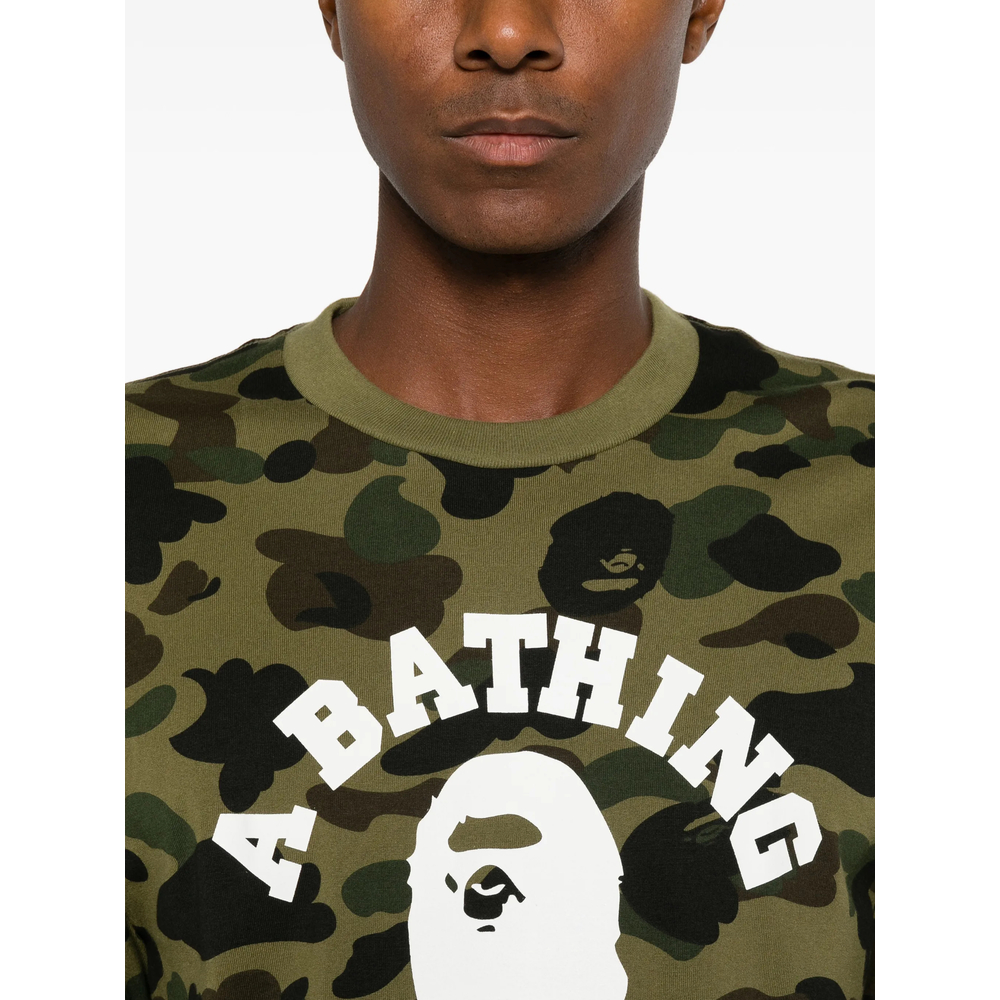Camouflage-Print Logo-Print T-Shirt