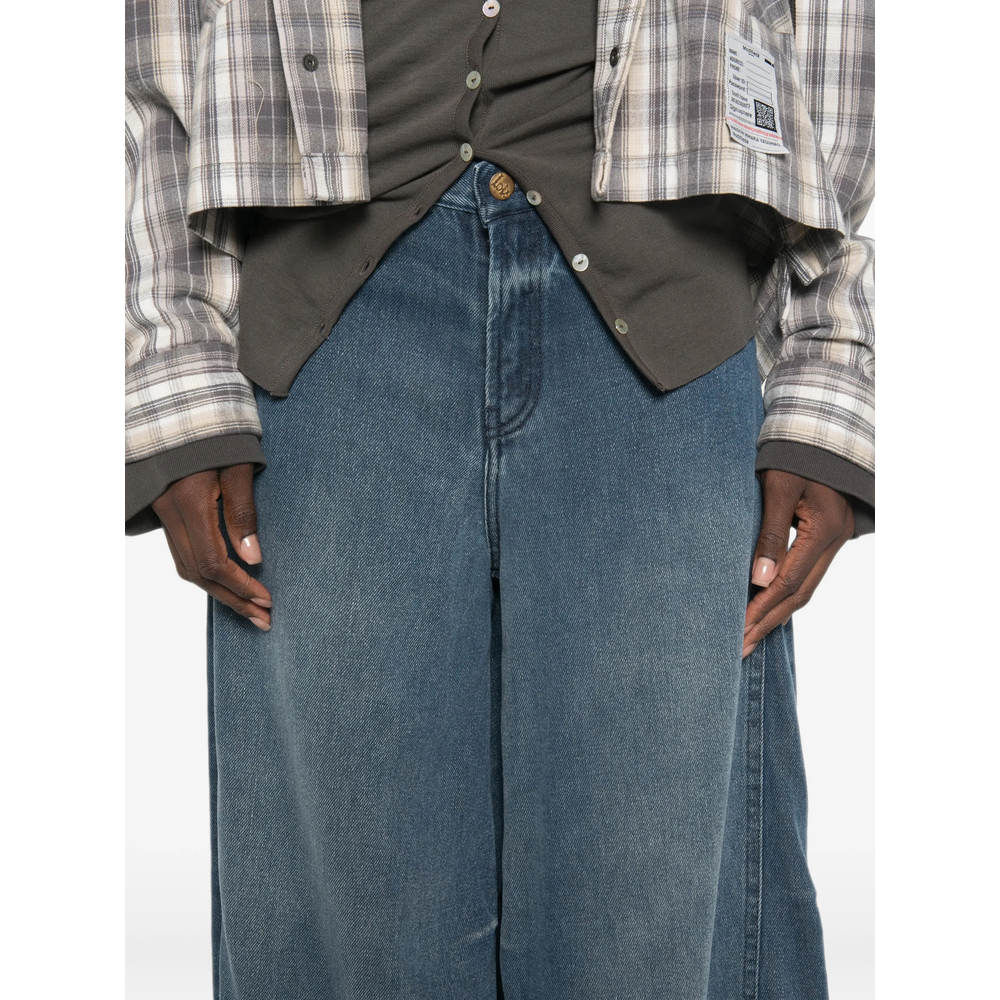 Area Wide- Leg