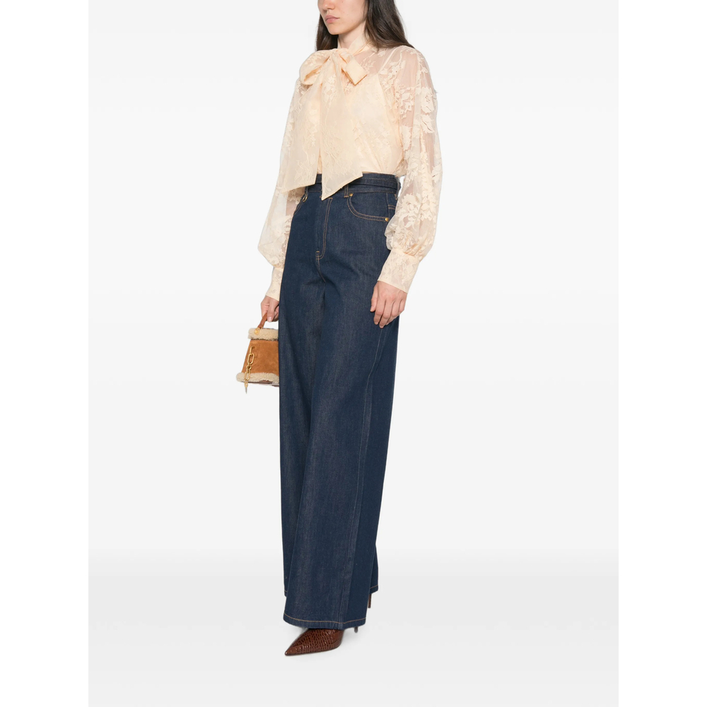 Relaxed Flare Jeans