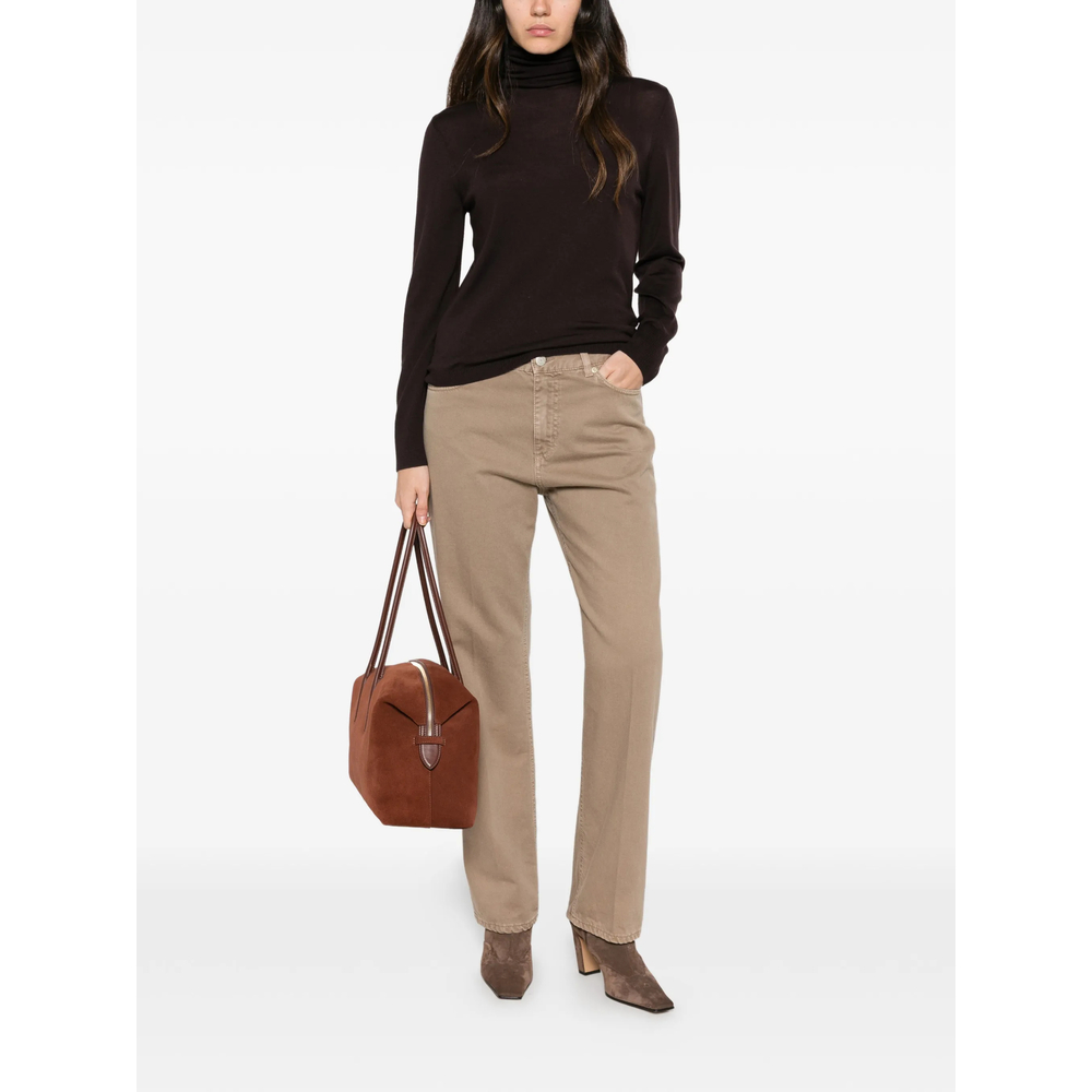 Straight-Leg Jeans
