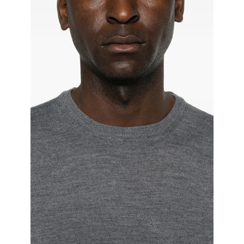Crew-Neck Long-Sleeve Knit