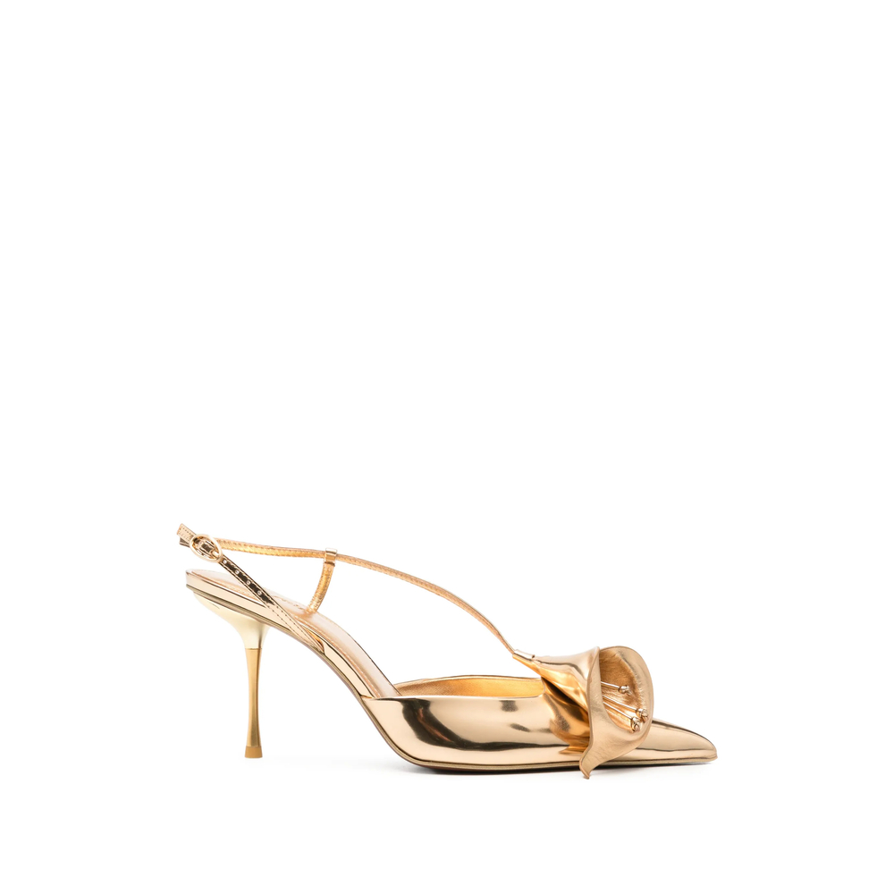 Calla Pumps