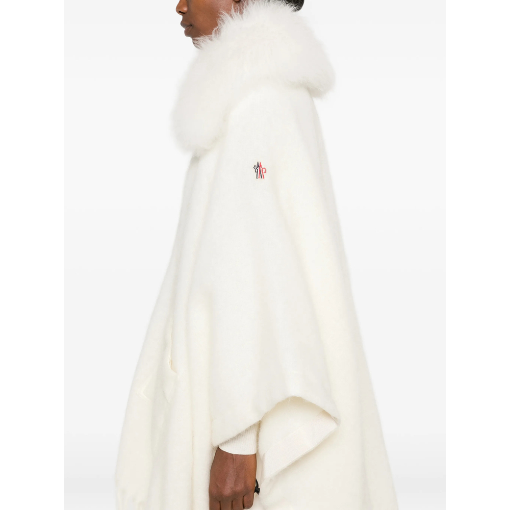 Grenoble Fringed Cape