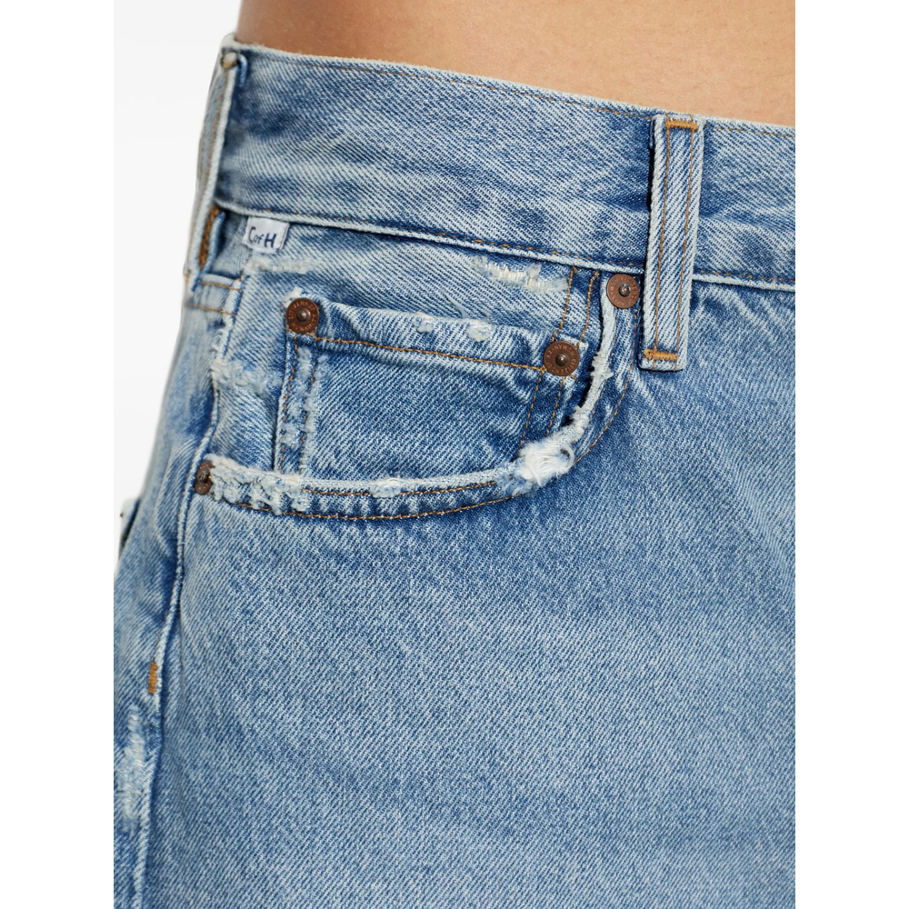 The Taper Jeans