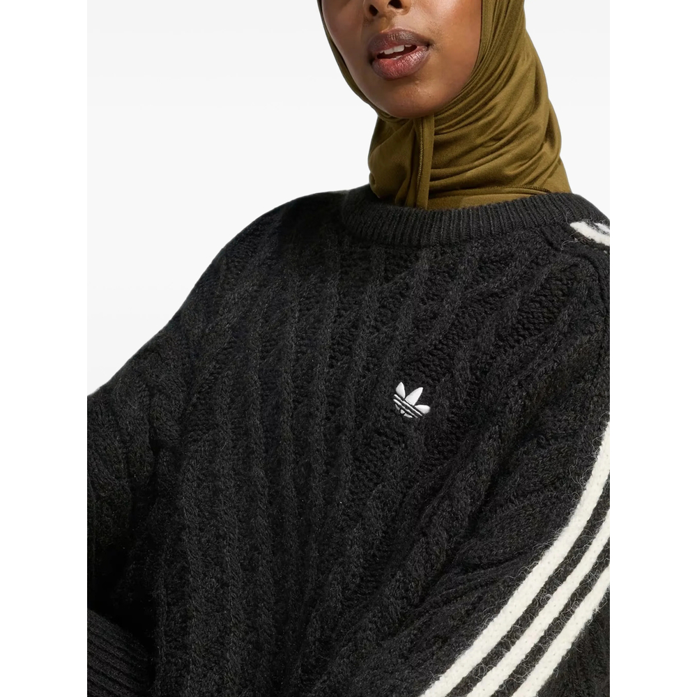 Cableknit Sweater