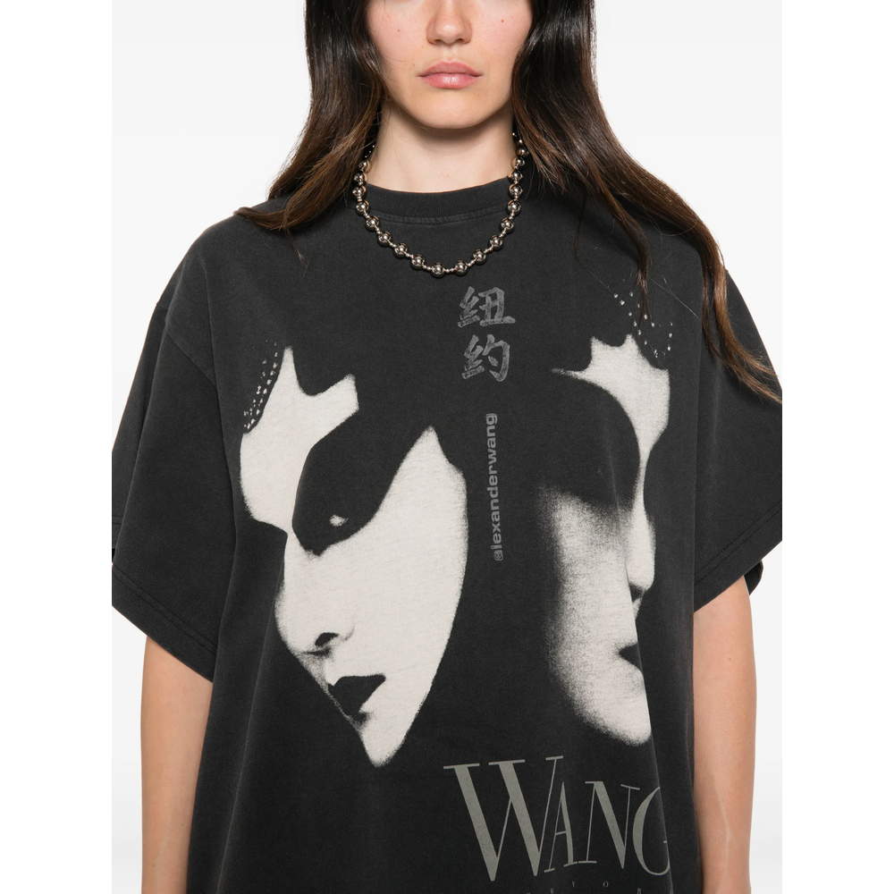 Graphic-Print T-Shirt