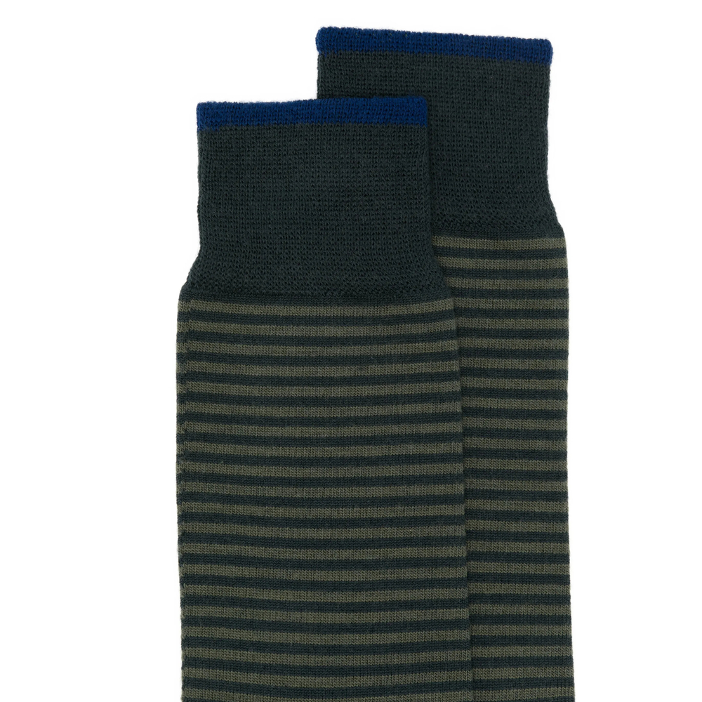 Thin Short Horizontal-Stripe Socks