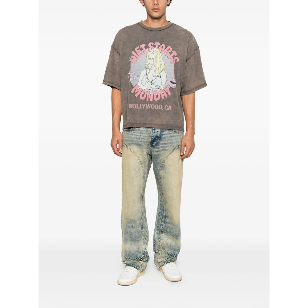 Graphic-Print T-Shirt