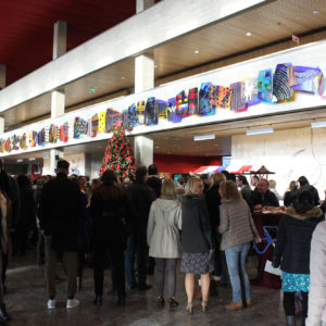 Uitdelen kerstpakketten 5
